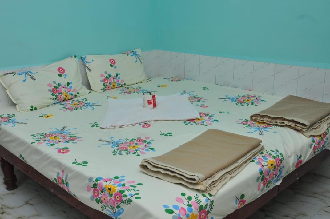 Ranjana Guesthouse Hampi Esterno foto